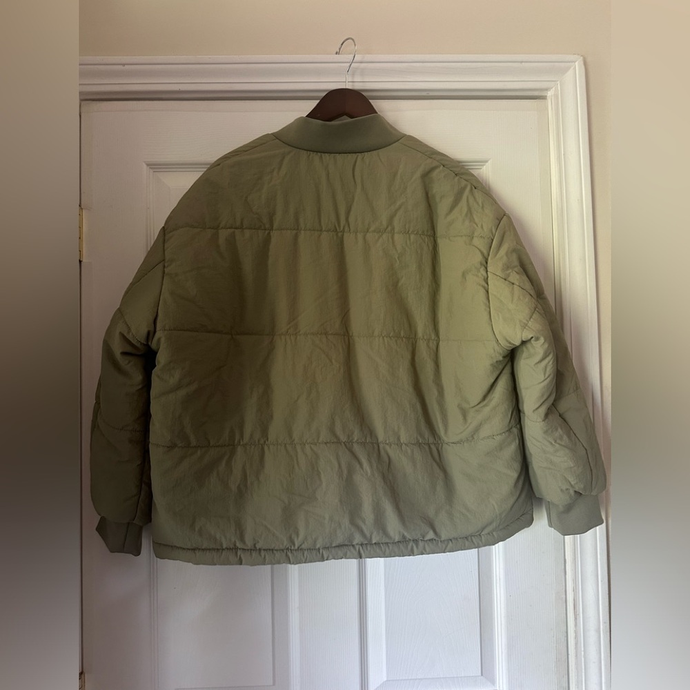 NWOT CISONO Quilted Bomber Sage Green Puffer Jack Womens Medium - Picture 9 of 10